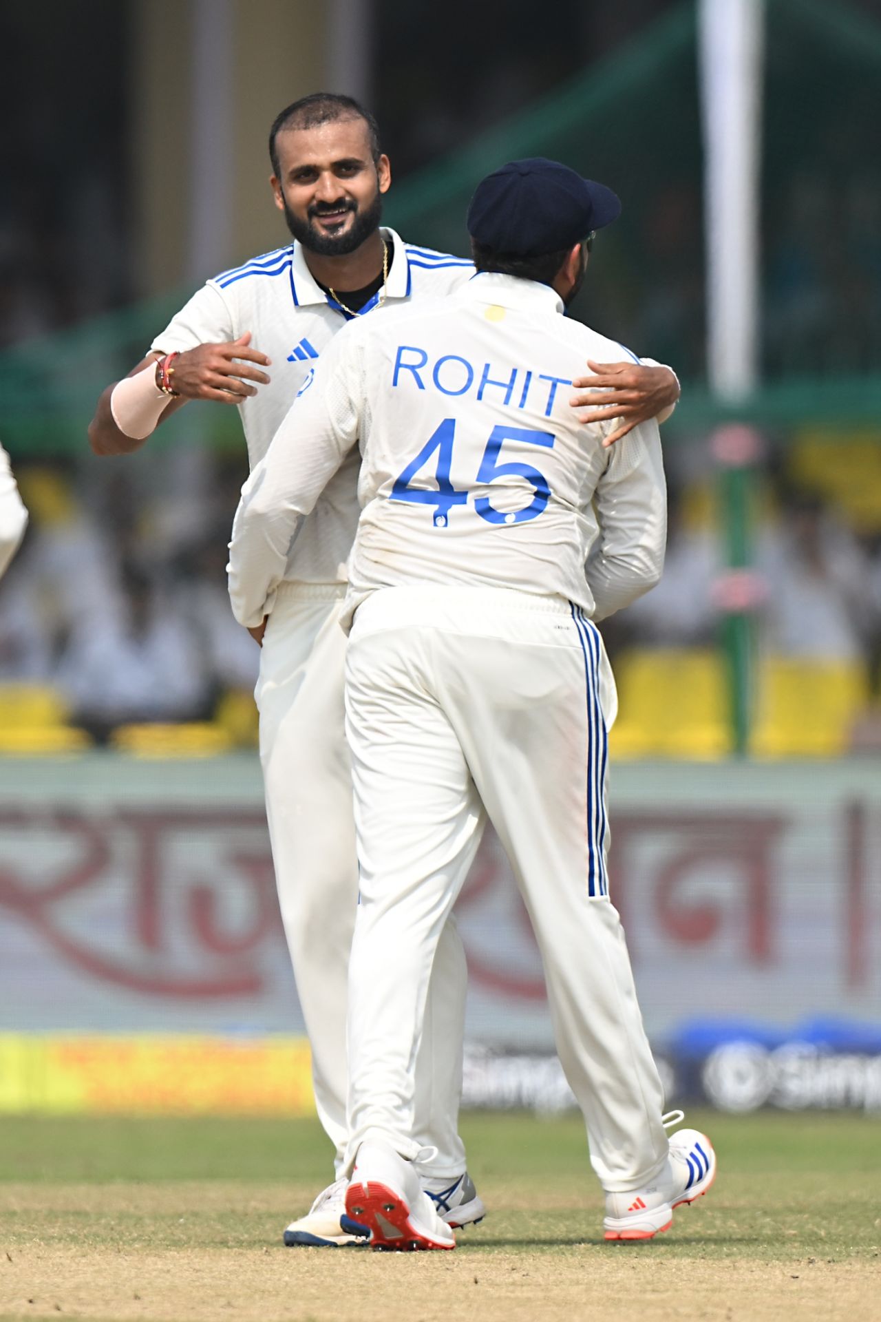 Akash Deep picked up the big wicket of Shadman Islam, India vs Bangladesh, 2nd Test, Kanpur, 5th day, October 1, 2024