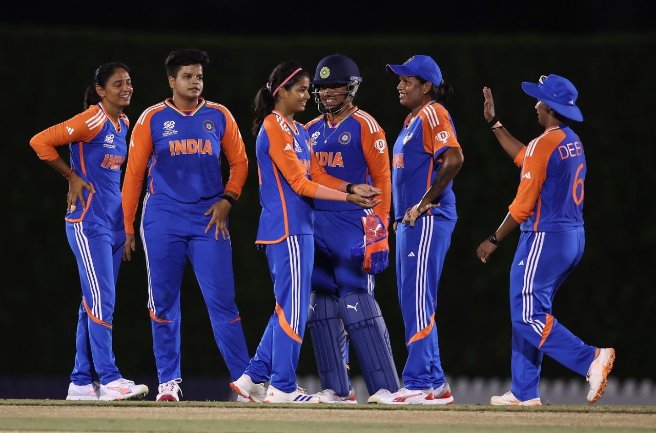 Shreyanka Patil celebrates a wicket, India vs South Africa, Women's T20 World Cup, Warm-up, Dubai, October 1, 2024