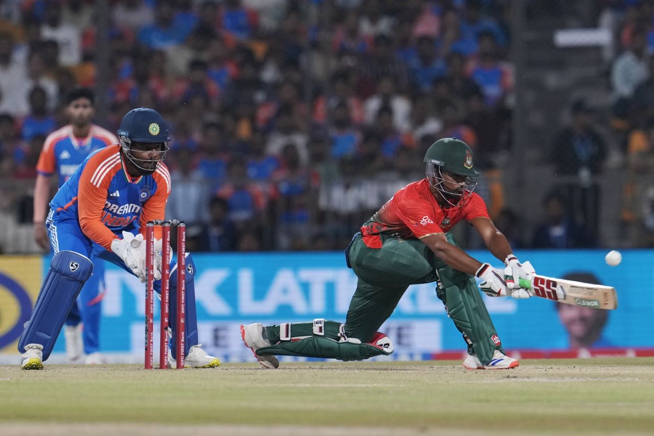 Najmul Hossain Shanto reverse-sweeps for six, India vs Bangladesh, 1st T20I, Gwalior, October 6, 2024