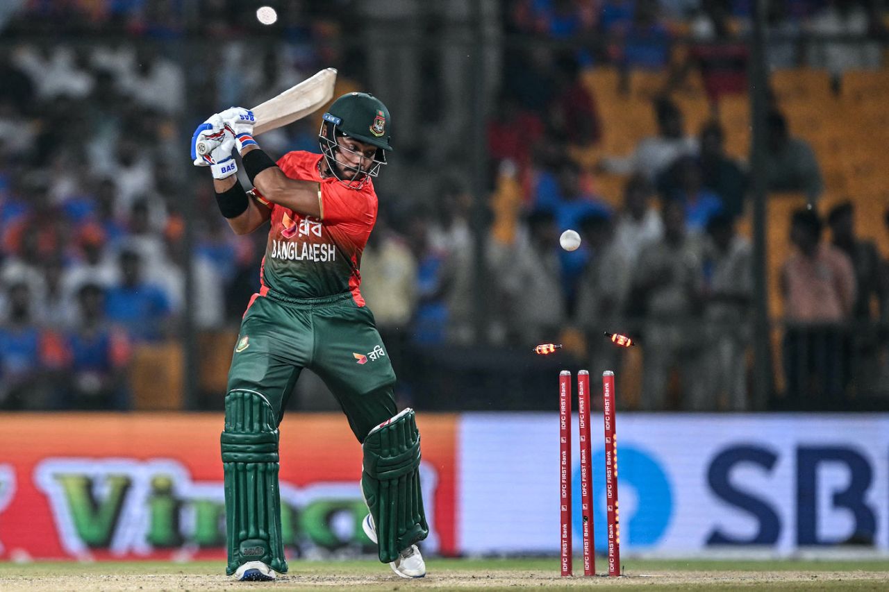 Parvez Hossain Emon chopped one on from Arshdeep Singh, India vs Bangladesh, 1st T20I, Gwalior, October 6, 2024