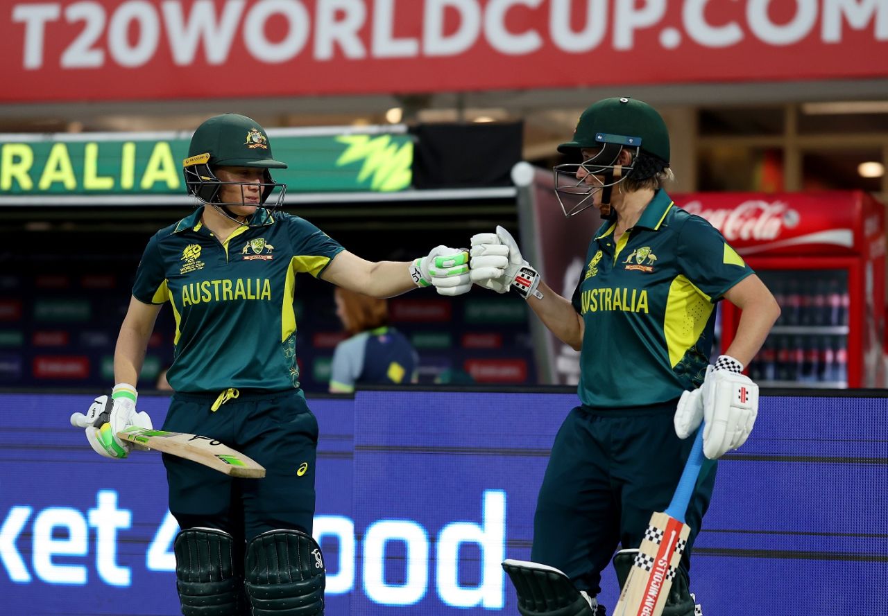 Alyssa Healy and Beth Mooney walk out to open the batting for Australia, Australia vs New Zealand, Group A, Women's T20 World Cup, Sharjah, October 8, 2024