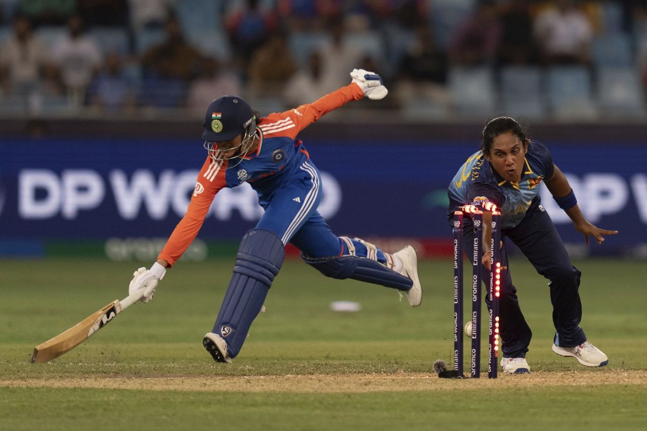 Smriti Mandhana was run-out against the run of play, India vs Sri Lanka, ICC Women's T20 World Cup, Dubai, October 9, 2024