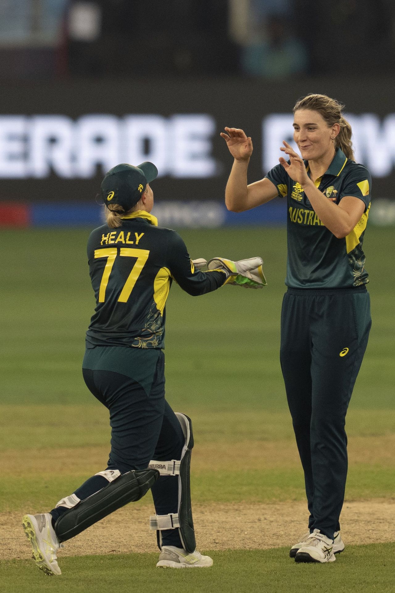 Annabel Sutherland trapped Sidra Amin lbw, Australia vs Pakistan, Women's T20 World Cup, Dubai, October 11, 2024