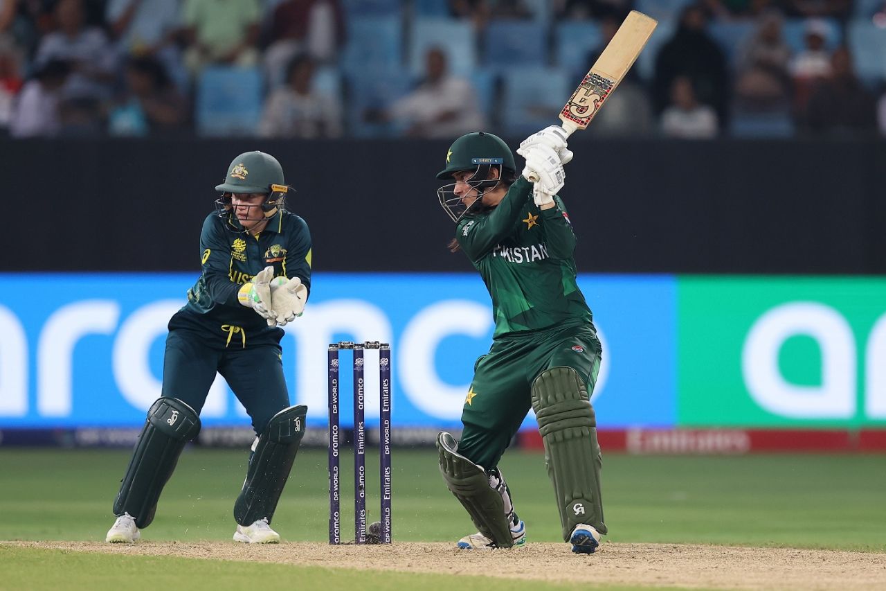 Aliya Riaz ended the boundary drought of the middle overs, Australia vs Pakistan, Women's T20 World Cup, Dubai, October 11, 2024