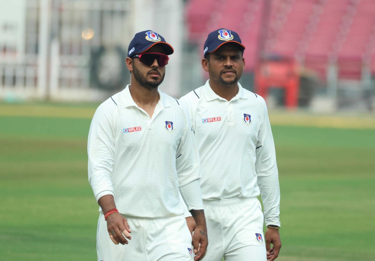Nitish Rana and Priyam Garg in action, Uttar Pradesh vs Bengal, Ranji Trophy 2024-25, Lucknow, 2nd day, October 12, 2024