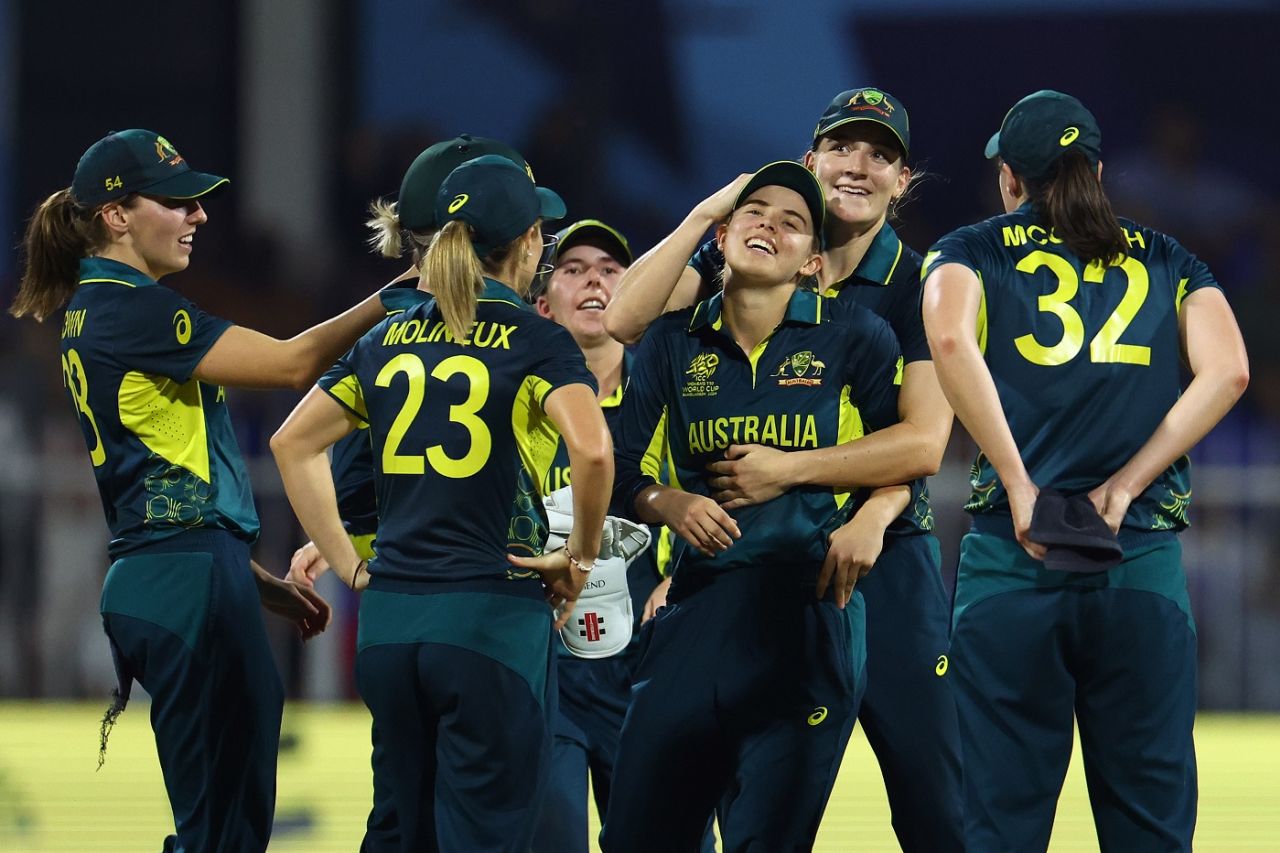 Phoebe Litchfield's direct hit ran Richa Ghosh out, Australia vs India, Women's T20 World Cup, Sharjah, October 13, 2024