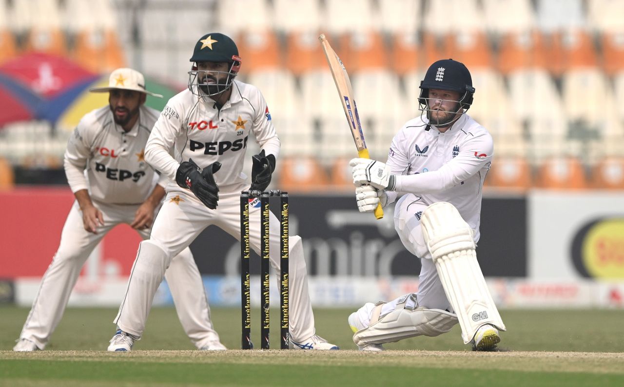 Ben Duckett was dominant playing the sweep shot, Pakistan vs England, 2nd Test, Multan, 2nd day, October 16, 2024