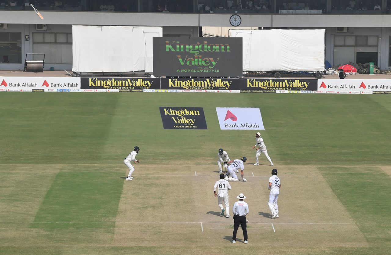 Is it a bird, is it a plane? Ben Stokes lost his bat after charging at Noman Ali, Pakistan vs England, 2nd Test, Multan, 4th day, October 18, 2024