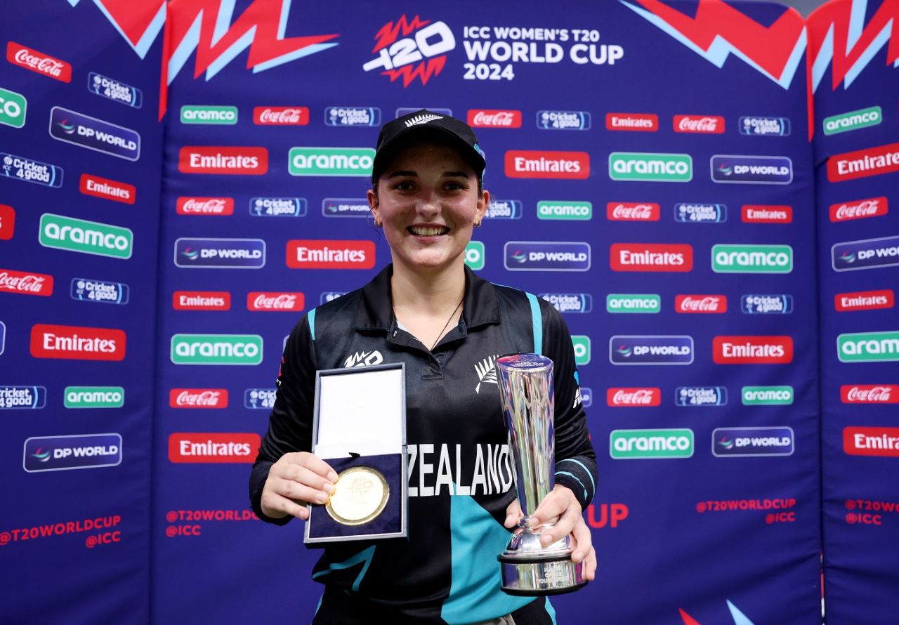 Amelia Kerr was the Player of the Final as well as the Player of the Tournament, South Africa vs New Zealand, final, Dubai, Women's T20 World Cup, October 20, 2024