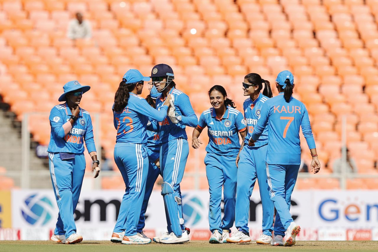 Saima Thakor and Yastika Bhatia combined to send Laurie Down for a duck, India vs New Zealand, 3rd Women's ODI, Ahmedabad, October 29, 2024