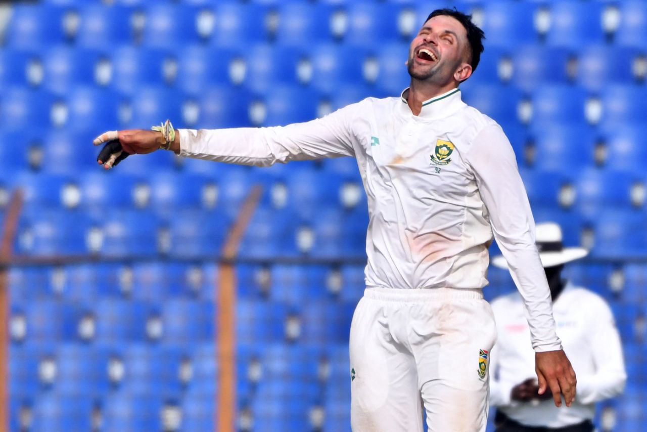 Keshav Maharaj was pleasantly surprised when a bad ball fetched him Mominul Haque's wicket, Bangladesh vs South Africa, 2nd Test, Chattogram, 3rd day, October 31, 2024