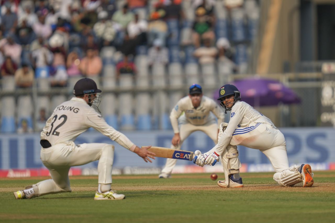 Shubman Gill plays the sweep, India vs New Zealand, 3rd Test, Mumbai, 1st day, November 1, 2024