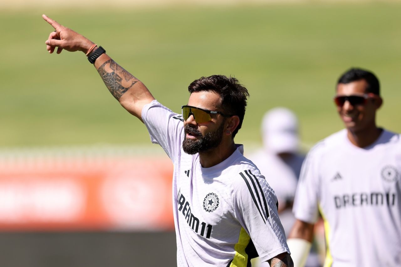 Virat Kohli gestures during a training drill, Australia vs India, 1st Test, Perth, November 13, 2024