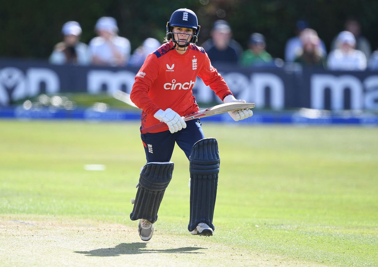 Paige Scholfield in batting action, Ireland vs England, Women's 2nd IT20, Dublin, September 15, 2024