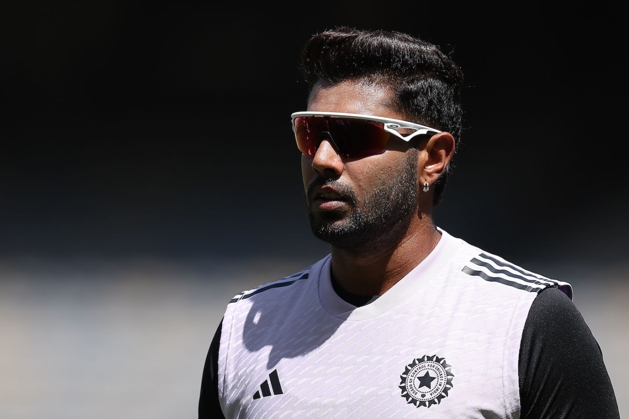 Harshit Rana had a busy day in the nets, Optus Stadium, November 20, 2024