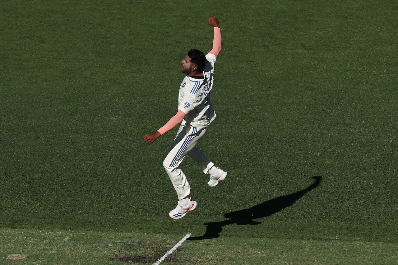 Harshit Rana spread his wings on his day of Test cricket, Australia vs India, 1st Test, Perth, 1st day, November 22, 2024