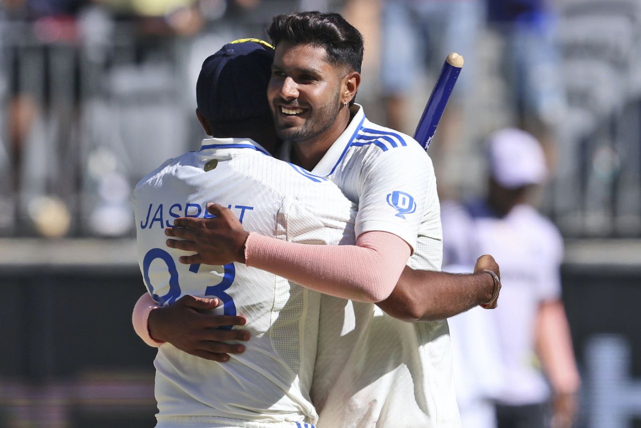 Harshit Rana embraces his captain Jasprit Bumrah, Australia vs India, 1st Test, 4th day, Optus Stadium, November 25, 2024