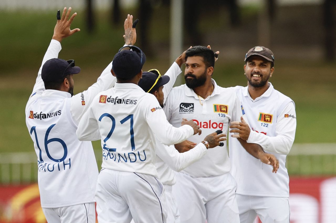 Lahiru Kumara bowled David Bedingham via the inside edge, South Africa vs Sri Lanka, 1st Test, 1st day, Durban, November 27, 2024