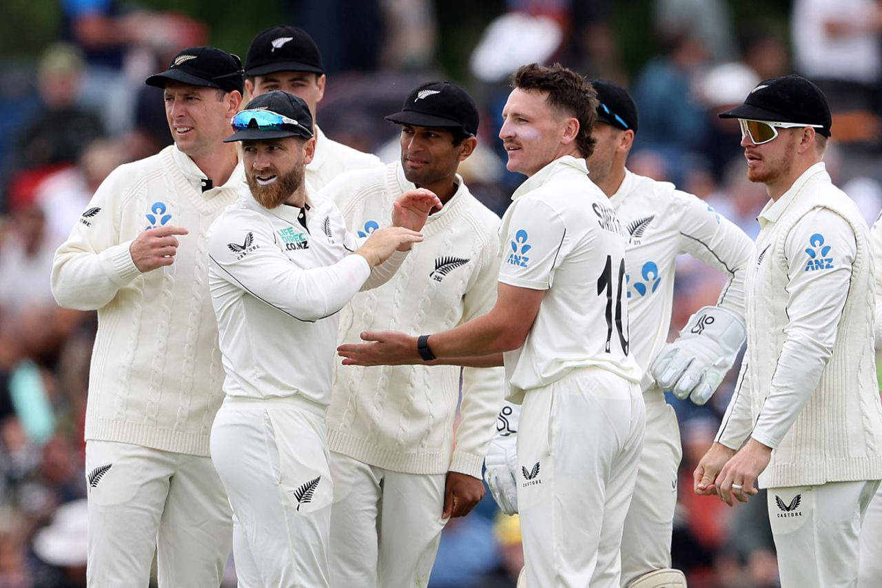 Kane Williamson congratulates Nathan Smith on his maiden Test wicket, New Zealand vs England, 1st Men's Test, Day 2, Christchurch, November 29, 2024