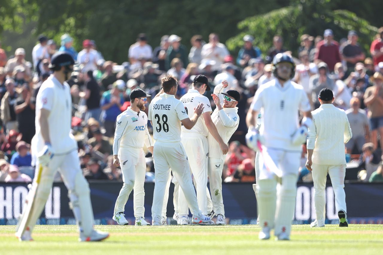 Glenn Phillips is mobbed after his blinder to remove Ollie Pope, New Zealand vs England, 1st Men's Test, Day 2, Christchurch, November 29, 2024