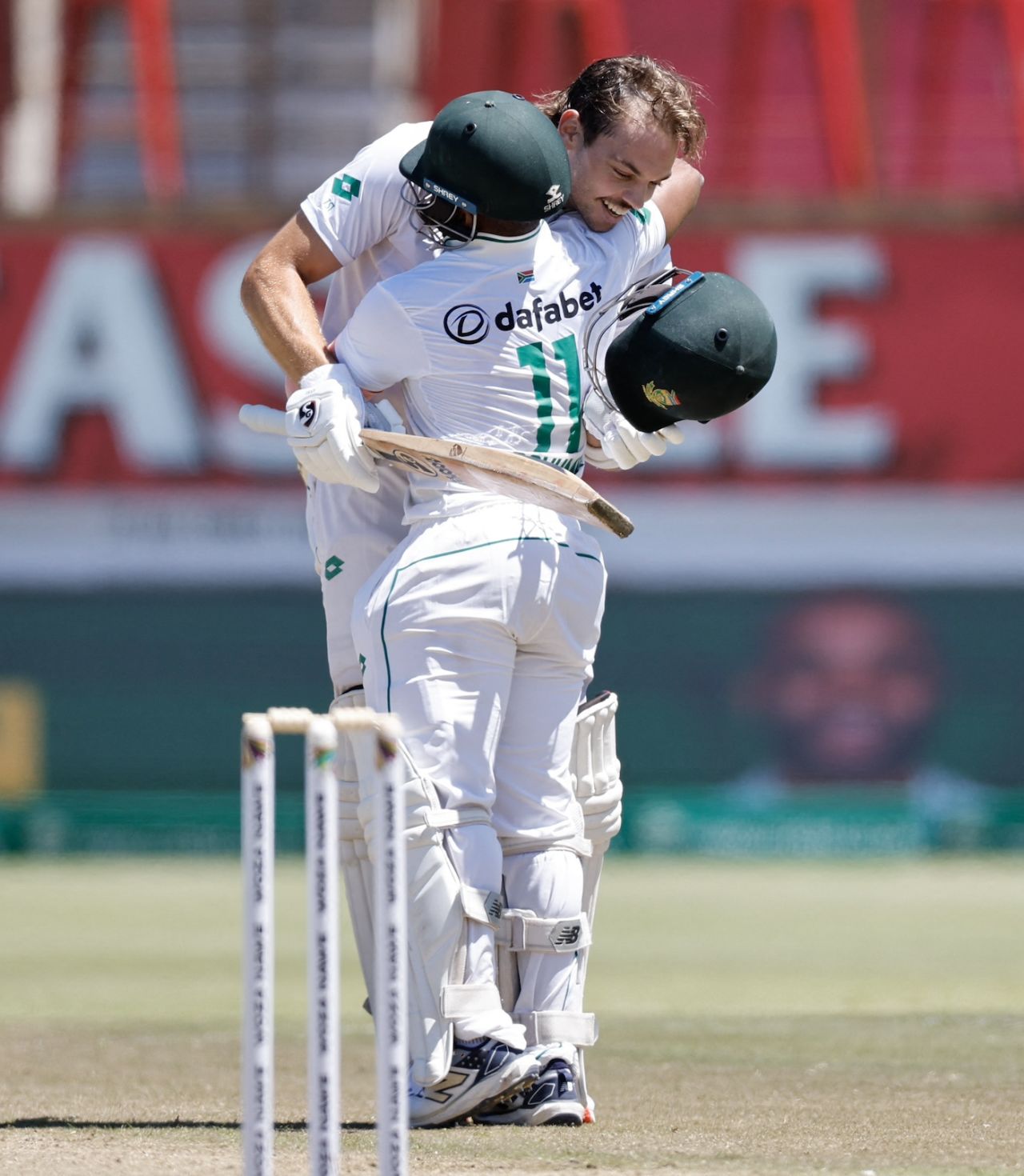 Tristan Stubbs gets a hug from his captain after reaching his century, South Africa vs Sri Lanka, 1st Test, Durban, 3rd day, November 29, 2024