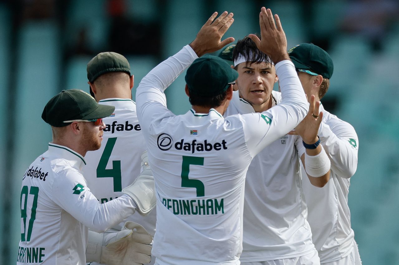 Gerald Coetzee's first spell (4-0-37-1) was expensive but successful, South Africa vs Sri Lanka, 1st Test, Durban, 3rd day, November 29, 2024