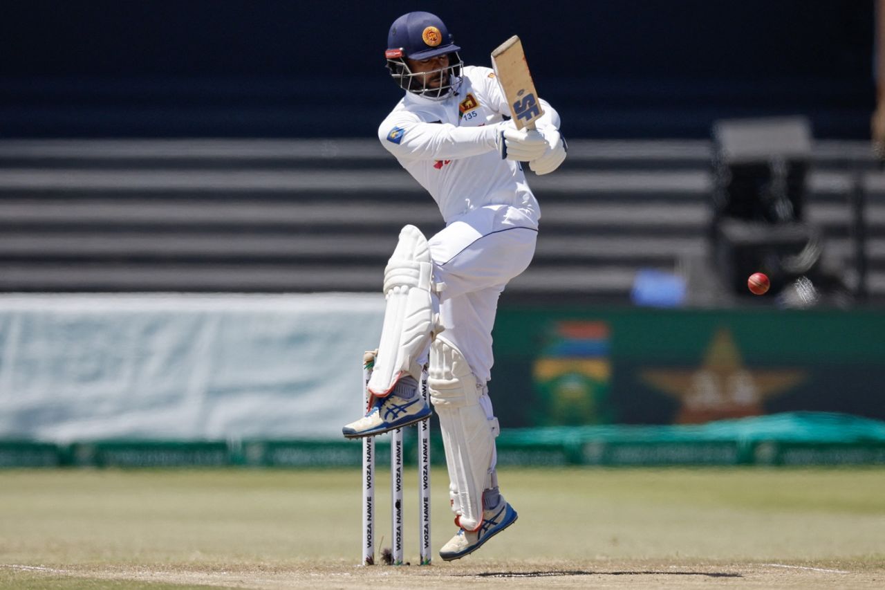 Dhananjaya de Silva pulls one, South Africa vs Sri Lanka, 1st Test, Durban, 4th day, November 30, 2024