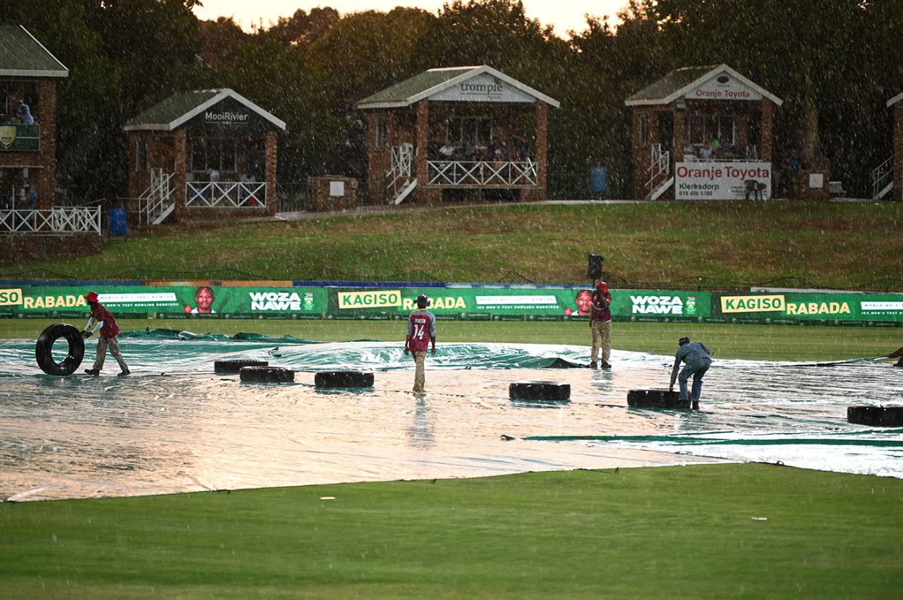 Lightning and rain delayed England's run chase, South Africa vs England, 3rd women's ODI, Potchefstroom, December 11, 2024