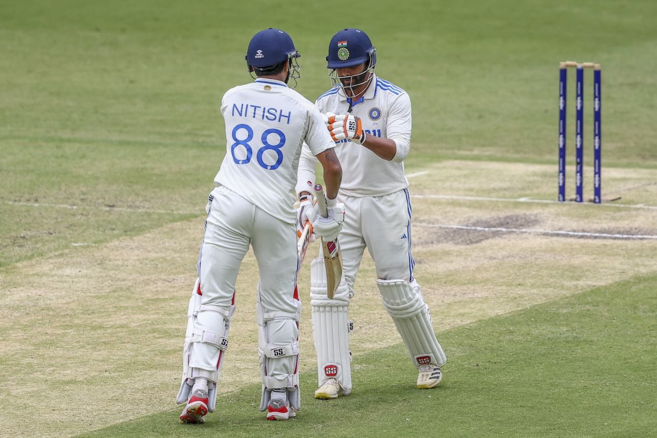 Nitish Kumar Reddy and Ravindra Jadeja stitched a stand in the second session, Australia vs India, 3rd Test, Brisbane, 4th day, December 17, 2024