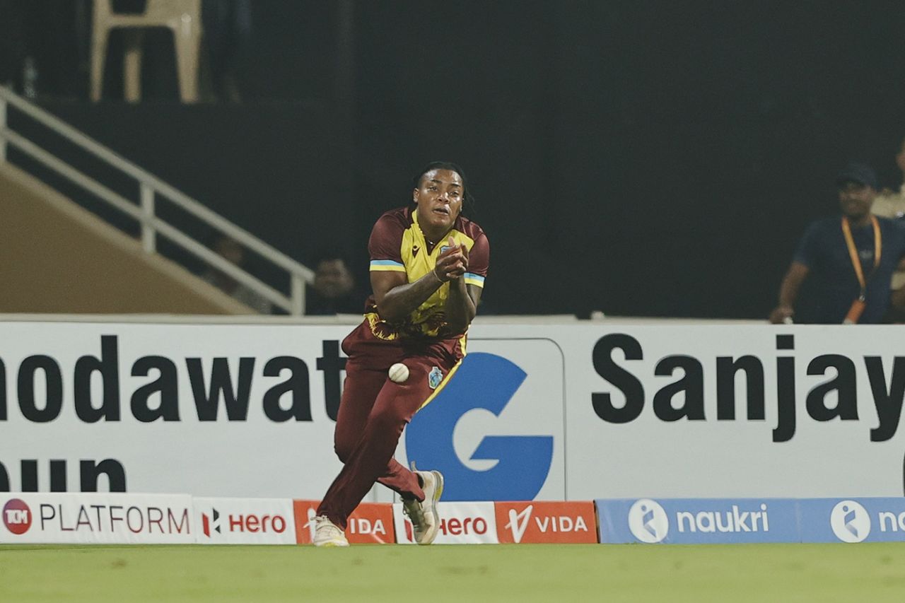 Chinelle Henry dropped Smriti Mandhana twice, India vs West Indies, 2nd Women's T20I, Navi Mumbai, December 17, 2024