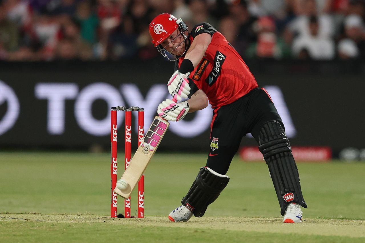 Tim Seifert bashed plenty of boundaries in the powerplay, Melbourne Renegades vs Hobart Hurricanes, BBL 2024-25, Geelong, December 19, 2024