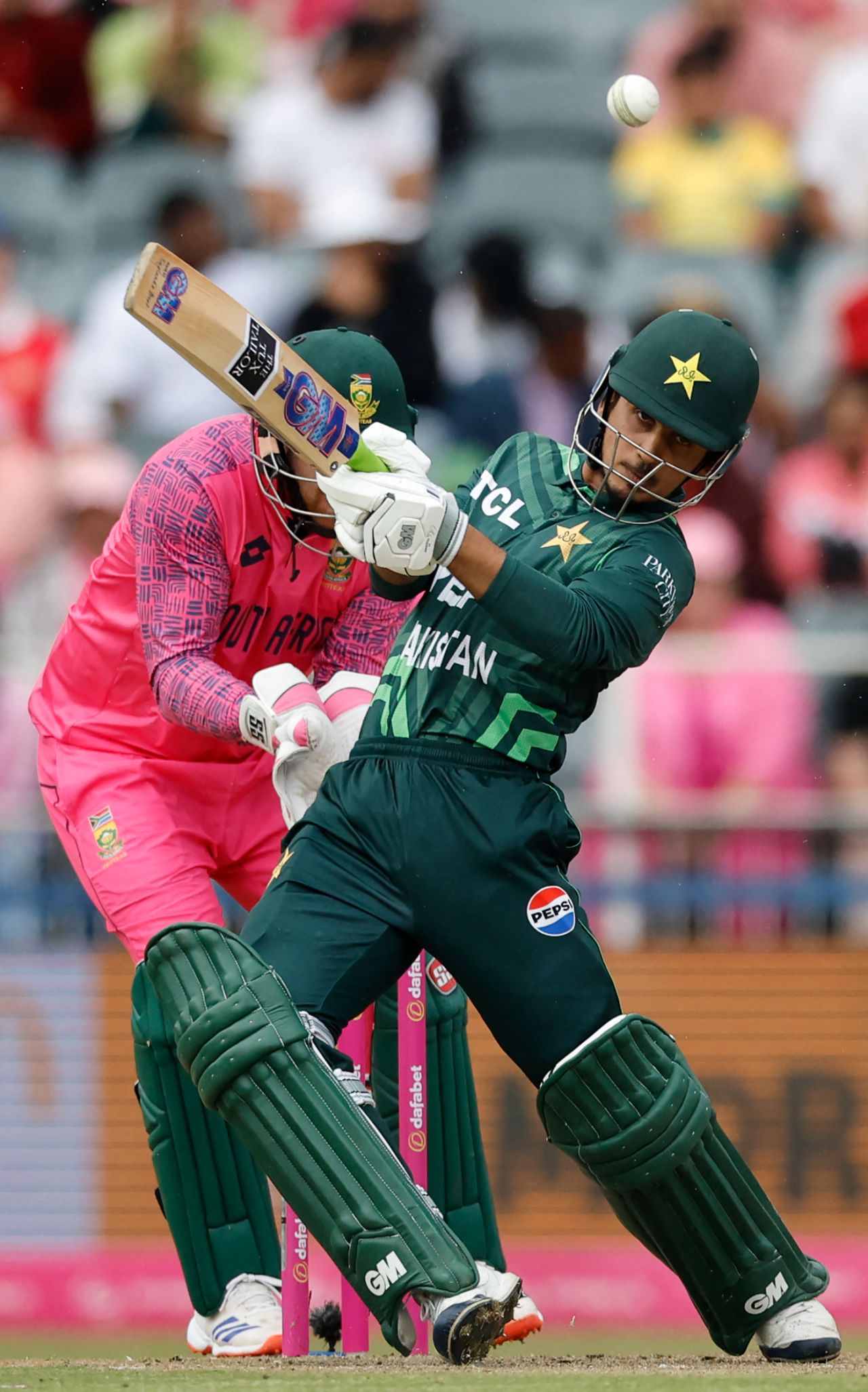 Saim Ayub anchored Pakistan's innings, South Africa vs Pakistan, 3rd ODI, Johannesburg, December 22, 2024