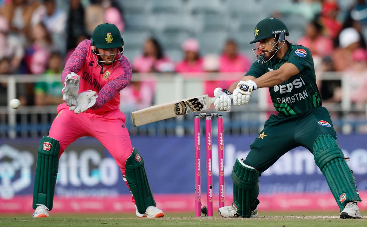 Salman Agha added quick runs at the end of South Africa's innings, South Africa vs Pakistan, 3rd ODI, Johannesburg, December 22, 2024