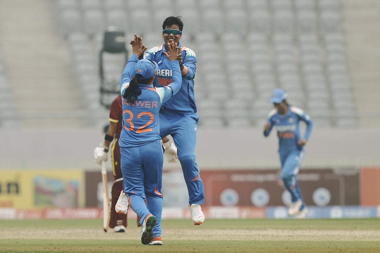 Deepti Sharma celebrates a wicket, India vs West Indies, 3rd ODI, Vadodara, December 27, 2024