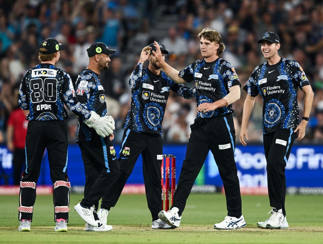 Henry Thornton took two wickets in one over, Adelaide Strikers vs Perth Scorchers, BBL 2024, Adelaide, December 31, 2024