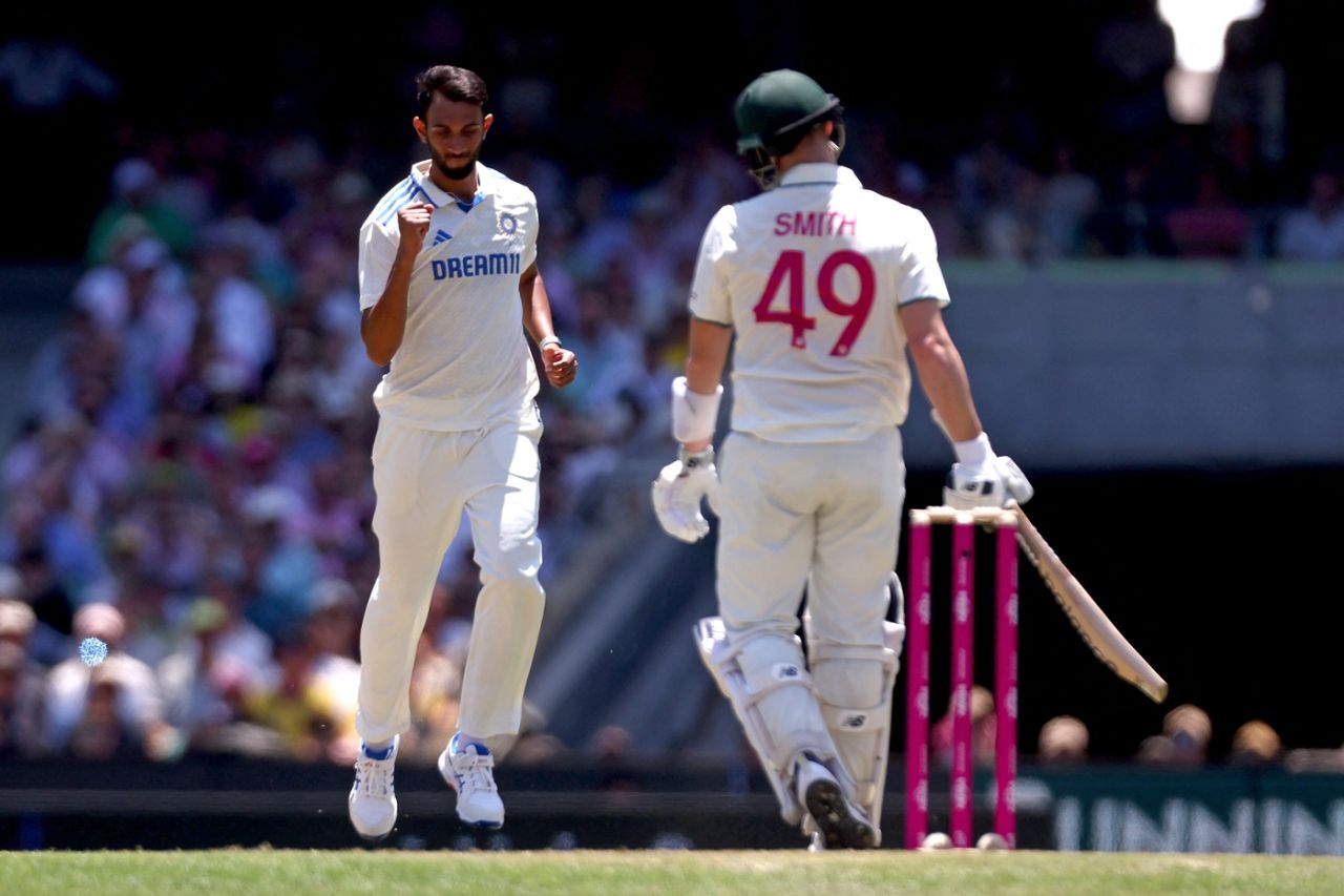 Prasidh Krishna celebrates after dismissing Steven Smith, Australia vs India, 5th Test, Sydney, Day 2, January 4, 2025