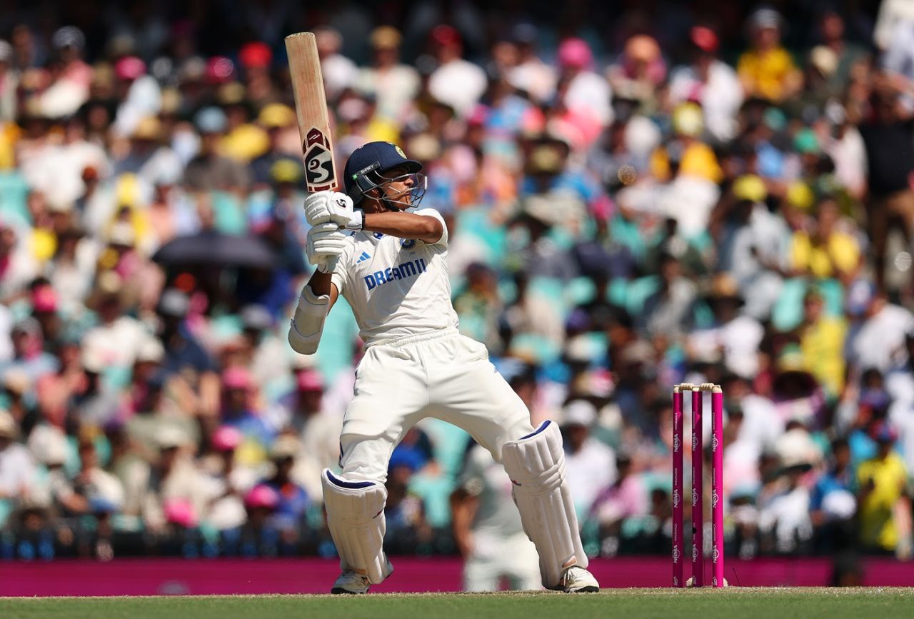 Yashasvi Jaiswal took 16 runs off Mitchell Starc's first over, Australia vs India, 5th Test, Sydney, Day 2, January 4, 2025