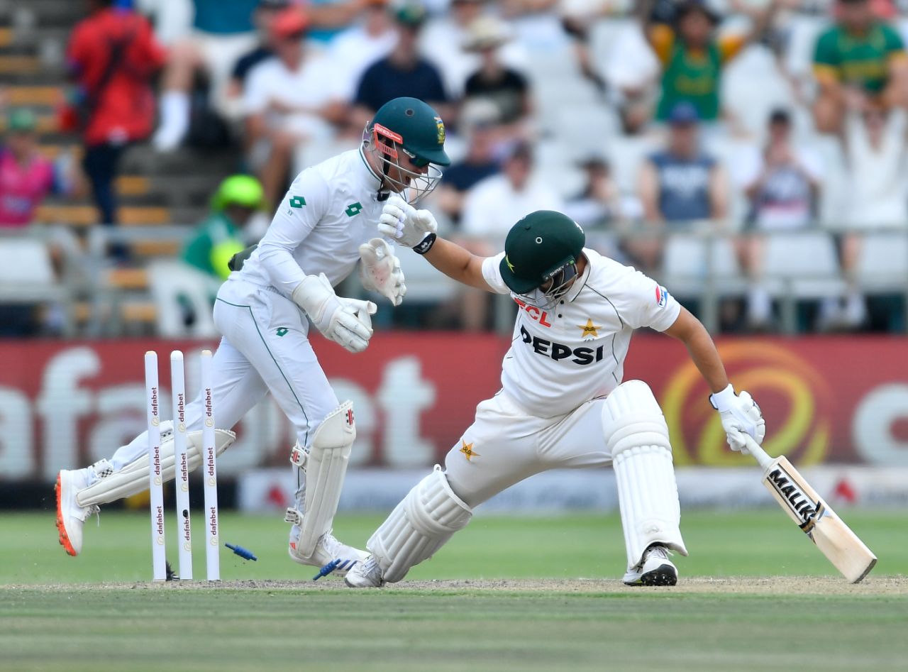Kyle Verreynne celebrates the stumping of Salman Agha, South Africa vs Pakistan, 2nd Test, Cape Town, 3rd day, January 5, 2025