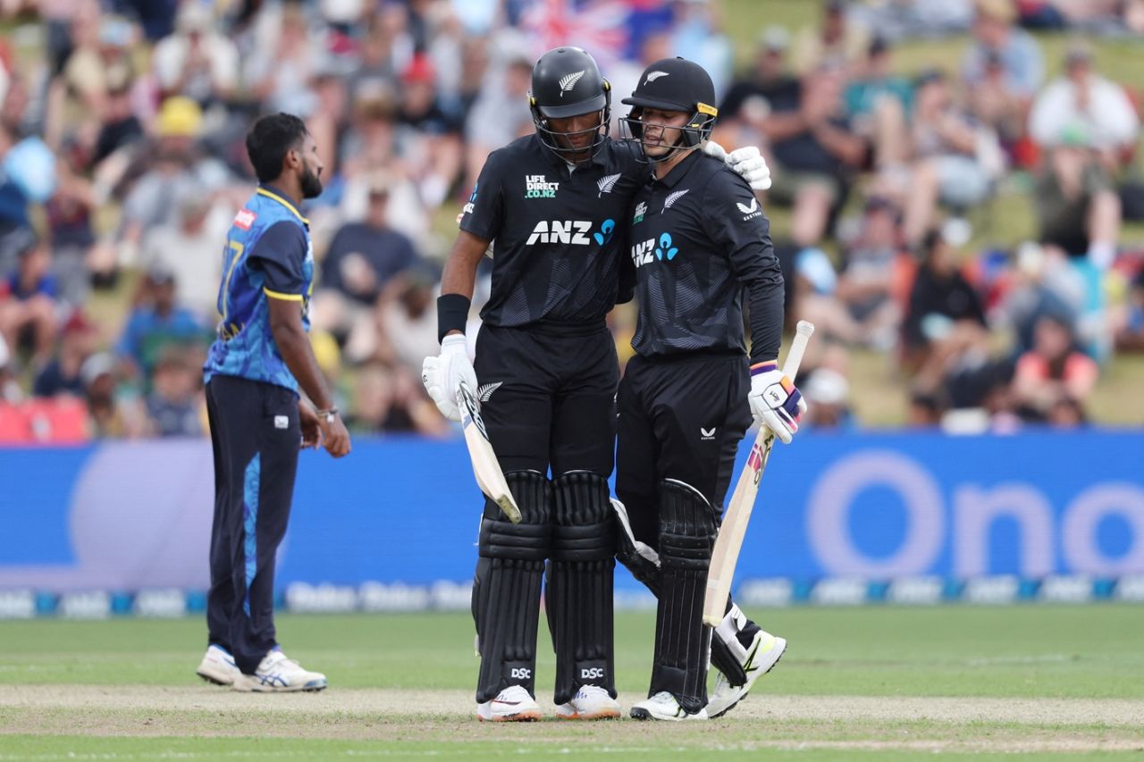 Rachin Ravindra and Mark Chapman added 112 runs off 91 balls for the second wicket, New Zealand vs Sri Lanka, 2nd T20I, Hamilton, January 8, 2025
