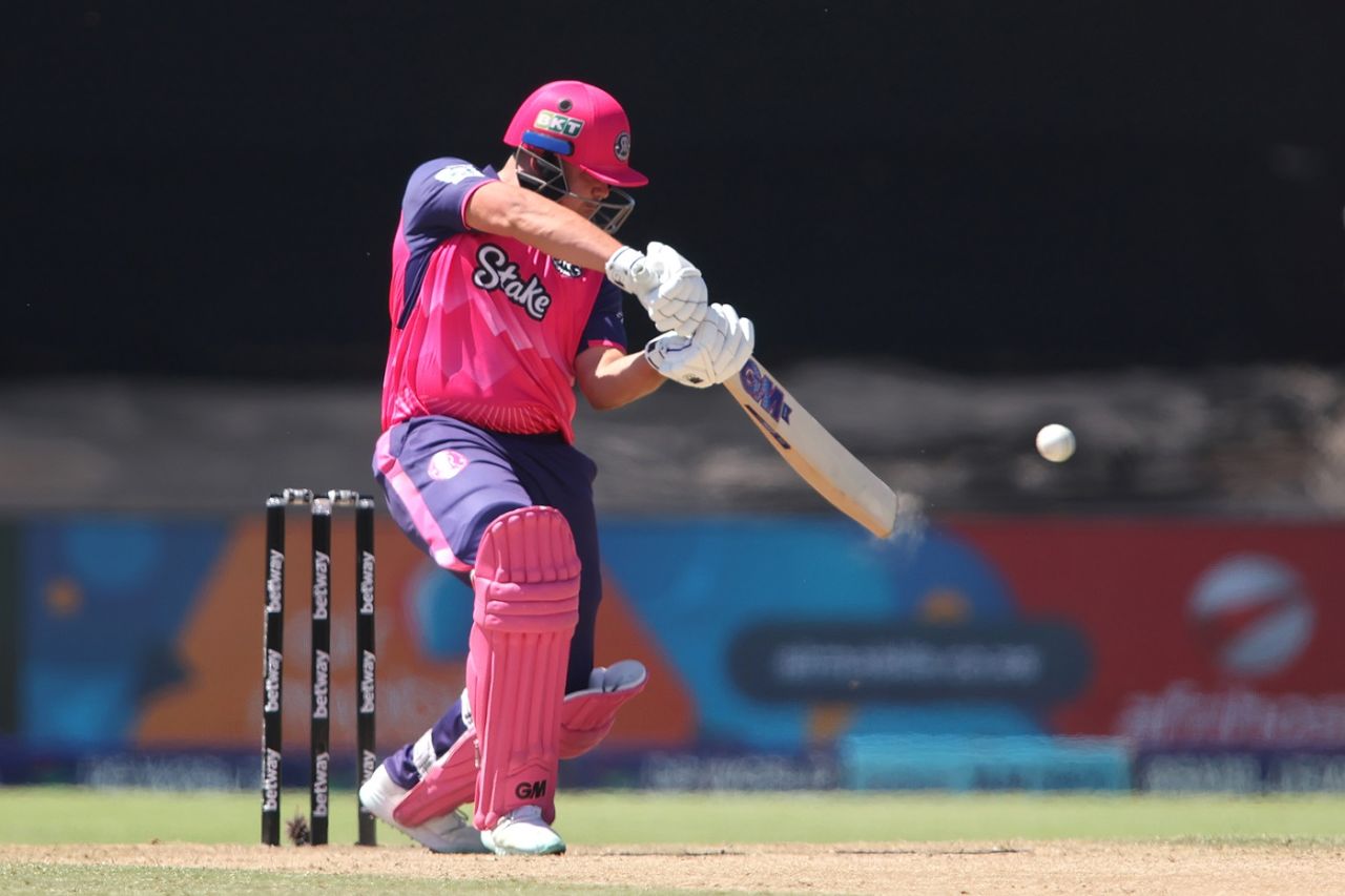 Lhuan-dre Pretorius hits one on the off side, Paarl Royals vs Sunrisers Eastern Cape, SA20, Paarl, January 11, 2025