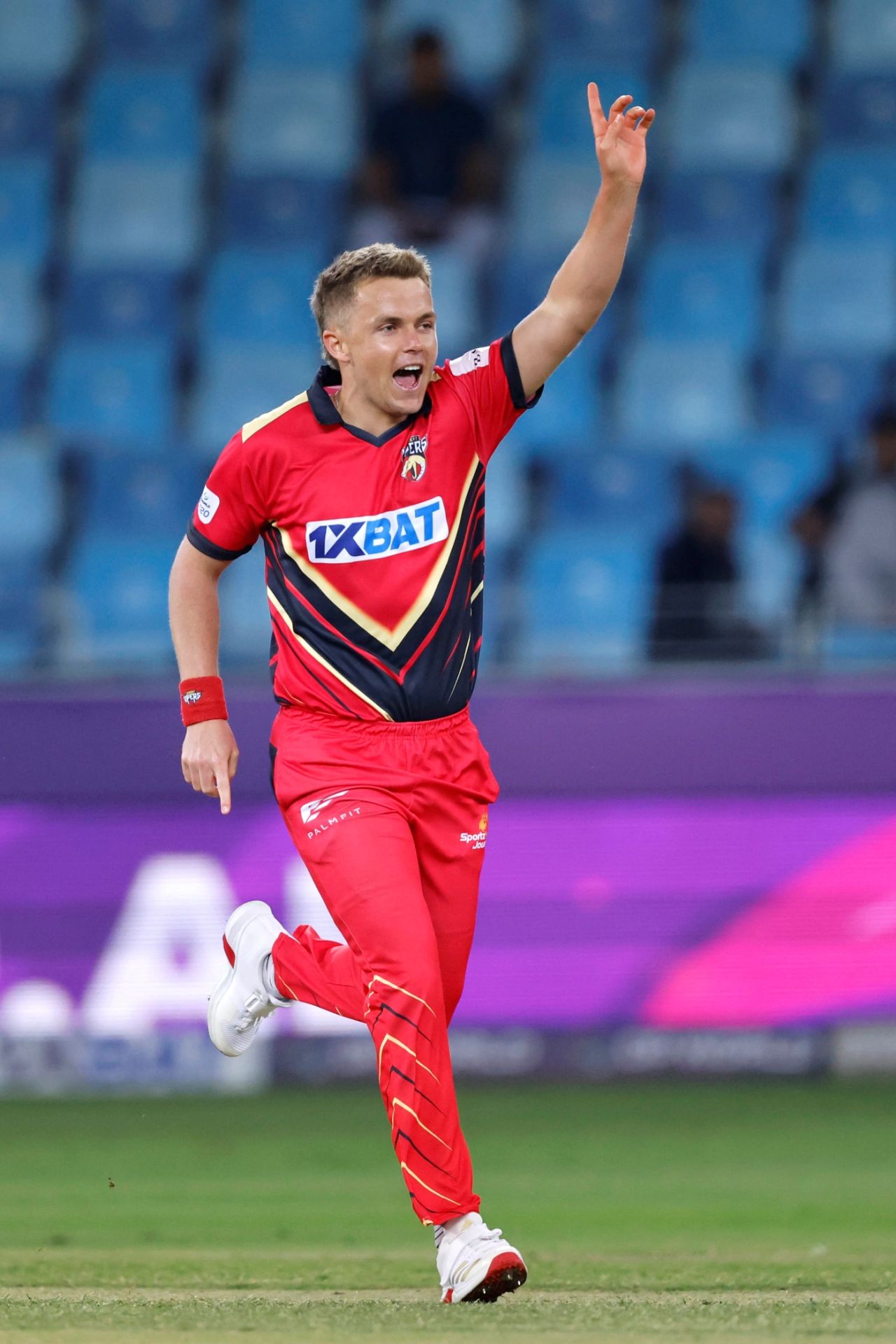 Sam Curran exults after dismissing Jordan Cox, Gulf Giants vs Desert Vipers, ILT20, Dubai, January 14, 2025