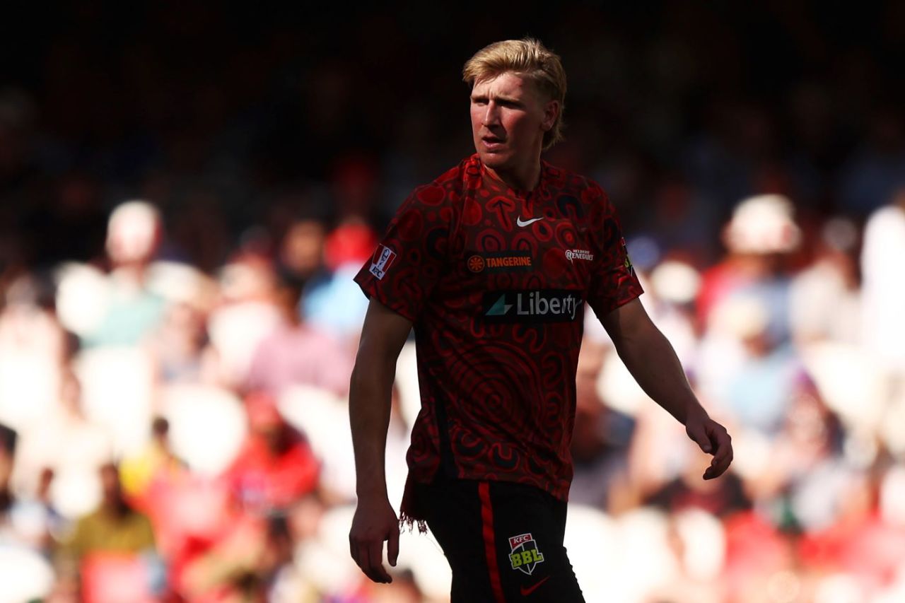 Will Sutherland was removed from the bowling attack for running in the protected zone, Melbourne Renegades vs Brisbane Heat, BBL, Marvel Stadium, January 18, 2025