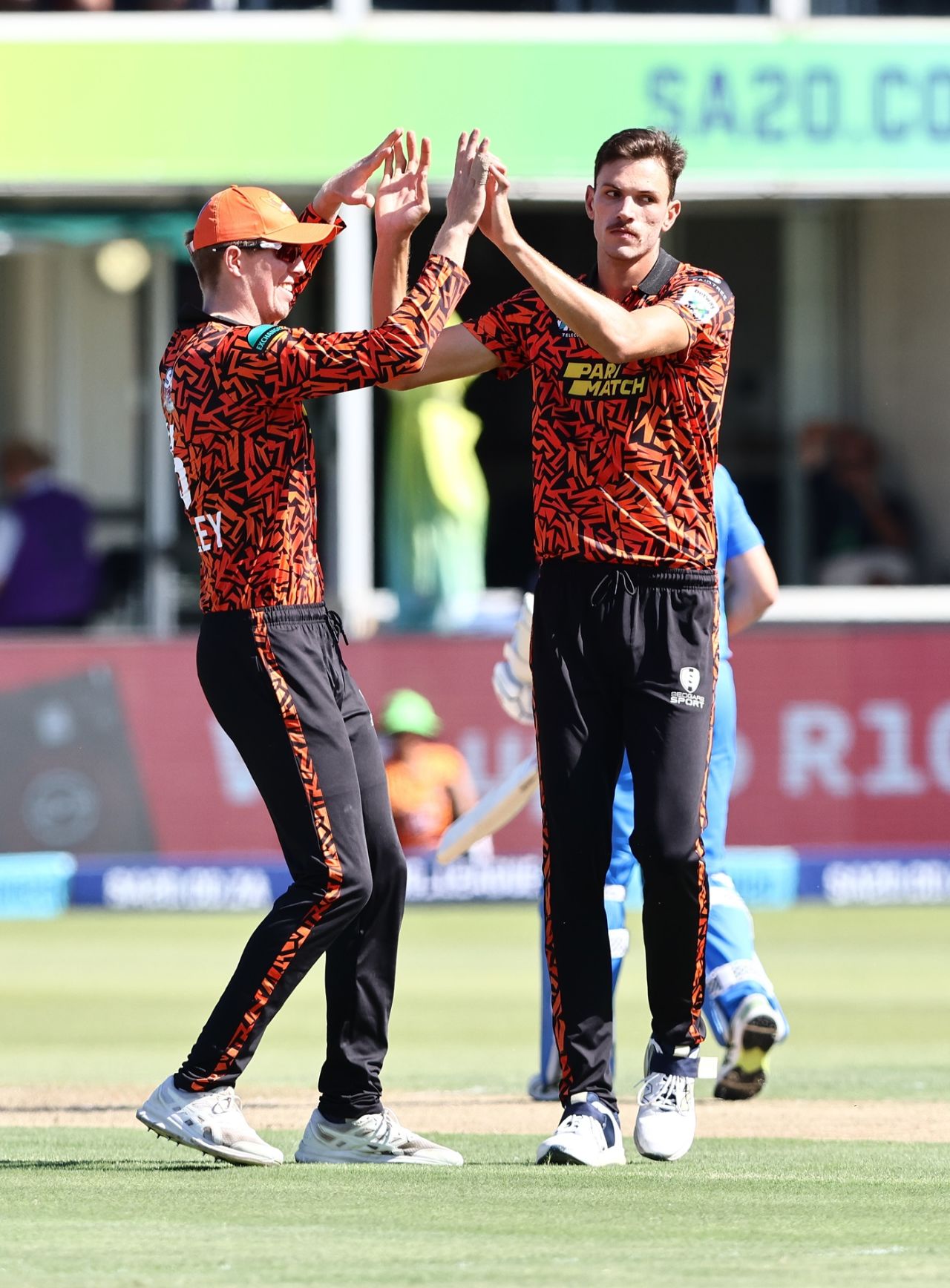Marco Jansen celebrates a wicket with Zak Crawley, Sunrisers Eastern Cape vs Durban's Super Giants, SA20 2025, Gqeberha, January 19, 2025