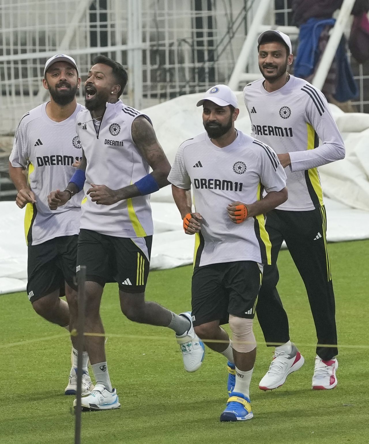 Varun Chakravarthy, Hardik Pandya, Mohammed Shami and Axar Patel tune up for the England T20Is, Kolkata, January 19, 2025