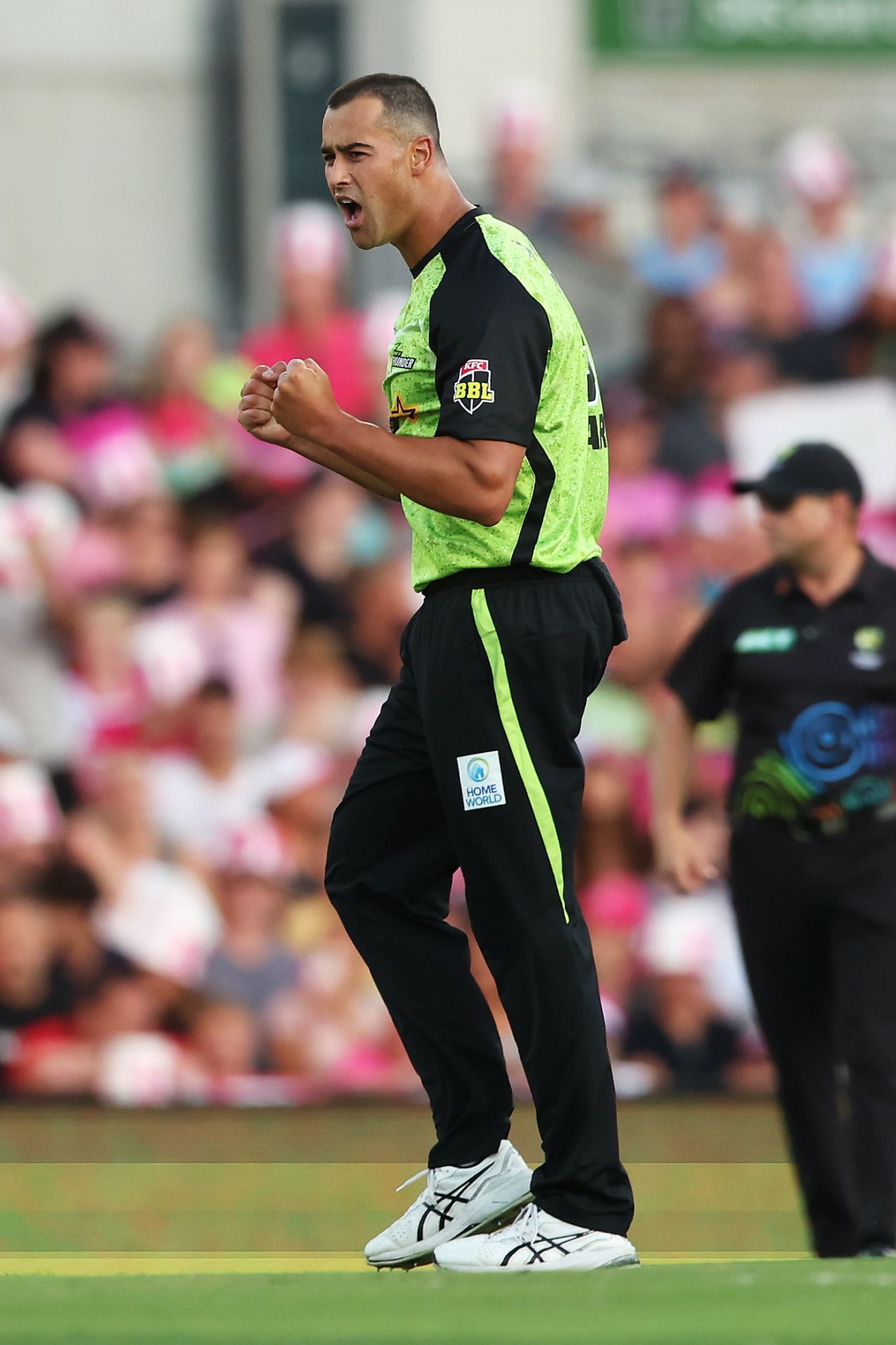 Wes Agar got Kurtis Patterson for 11, Sydney Sixers vs Sydney Thunder, Challenger, BBL, Sydney, January 24, 2025
