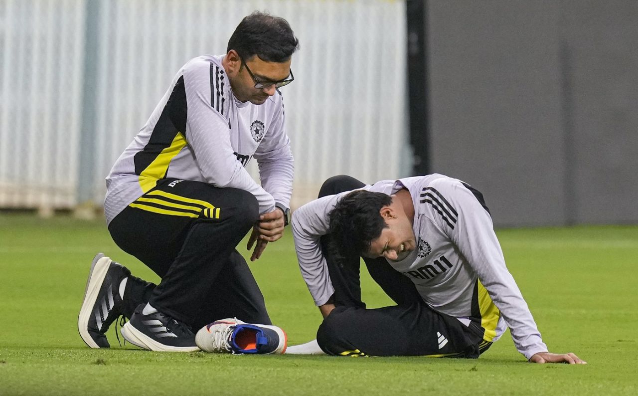 https://sportzpoint.com/cricket/india-vs-england-2nd-t20i-live-updates-scores-news-and-free-commentary: Abhishek Sharma hurt his ankle during the training | sportzpoint.com
