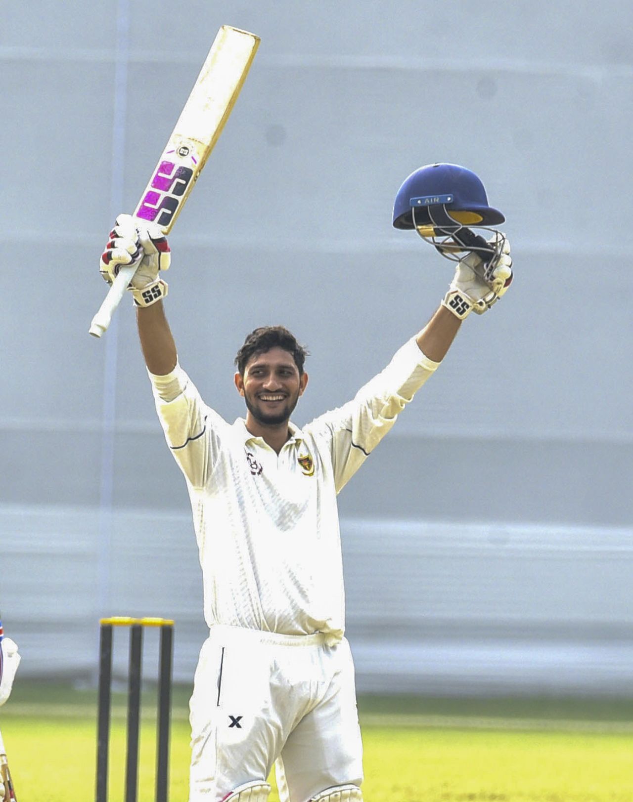 Upendra Yadav celebrates his century, Assam vs Railways, Ranji Trophy, day 3, Guwahati, January 25, 2025