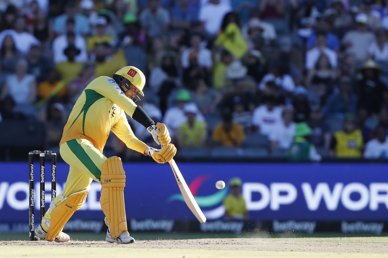 Devon Conway prepares to carve the ball away, Joburg Super Kings vs Sunrisers Eastern Cape, SA20 2025, Johannesburg, January 26, 2025