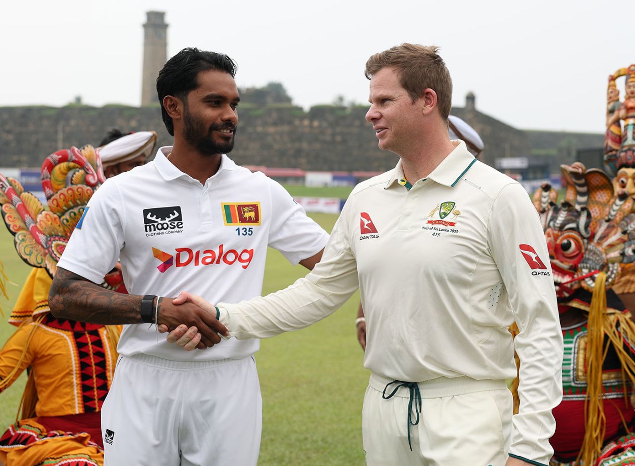Dhananjaya de Silva, Steven Smith shake hands, Galle, January 28, 2025
