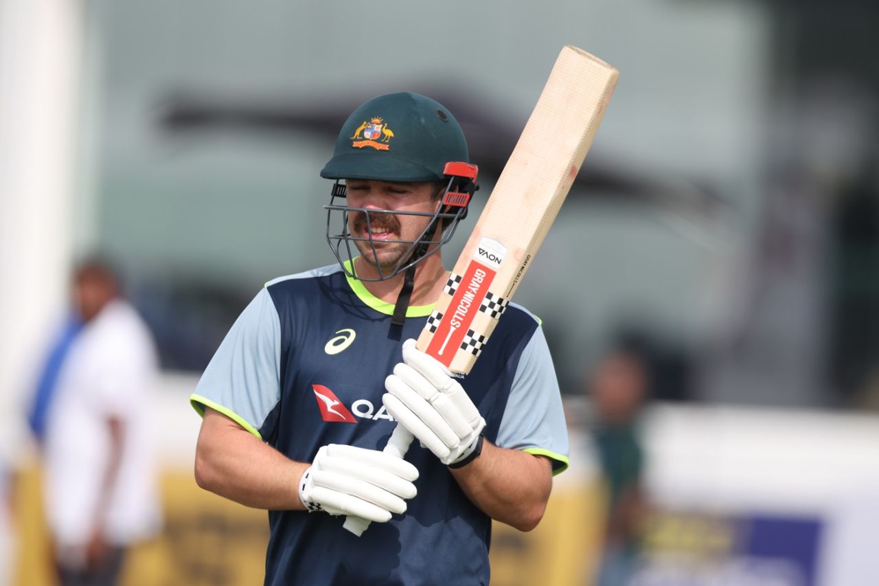 Travis Head gets ready to open the innings, Sri Lanka vs Australia, 1st Test, Galle, 1st day, January 29, 2025